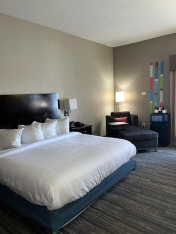 Comfort Inn & Suites Толедо Экстерьер фото