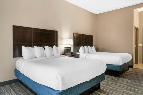 Comfort Inn & Suites Толедо Экстерьер фото