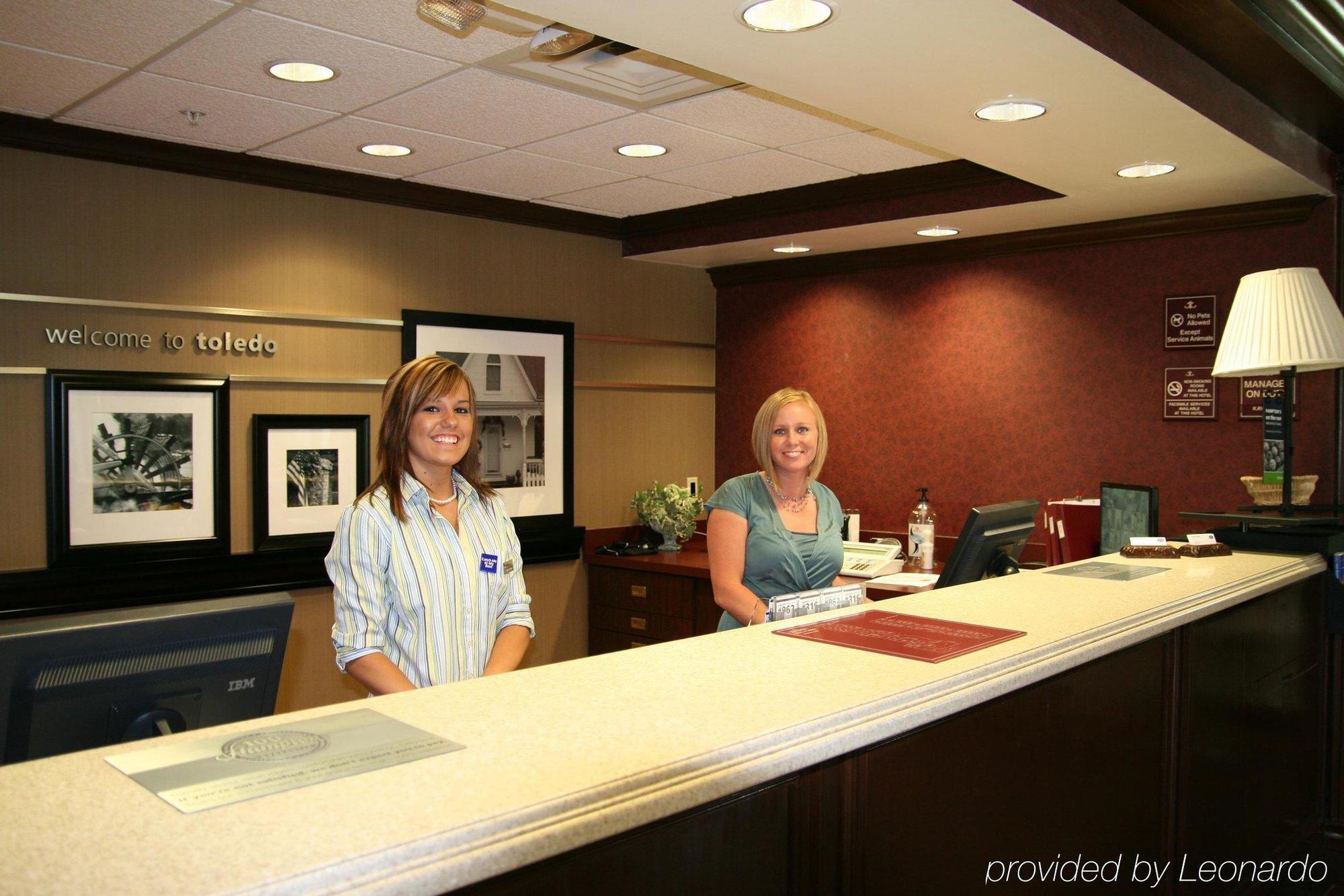Comfort Inn & Suites Толедо Интерьер фото