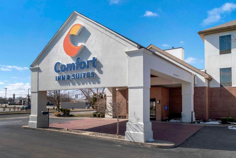 Comfort Inn & Suites Толедо Экстерьер фото
